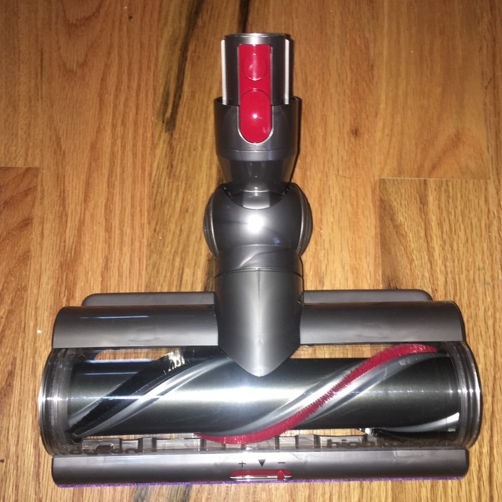 V11 Dyson Torque head